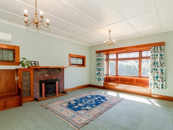 Character Gem - Prime CBD Location