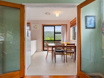 Easy Living in Kingston