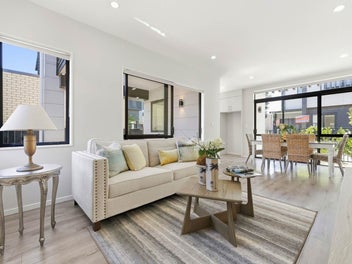Modern Luxury in Peninsula -2021 Standalone House!