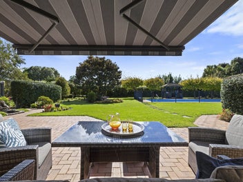 MUST VIEW - INVITING LIFESTYLE LIVING