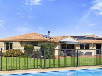 MUST VIEW - INVITING LIFESTYLE LIVING