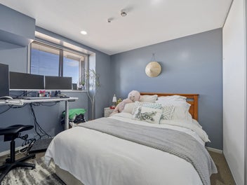 Fresh, easy living in a prime location!