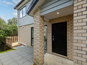 Brand New Home with Internal Access Double Garage