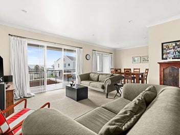 Ahuriri's Premier Freehold Address
