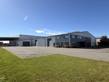 Image 1 of 15