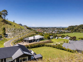 Home & Income + Views in Premium Location
