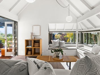 Distinctive Design with Scope and Motivation