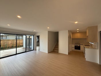 Image 1 of 18