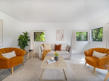 Private & Convenient Family Home