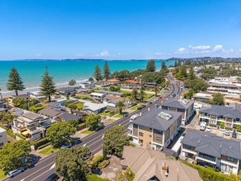 A SMARTER BUY IN CENTRAL OREWA