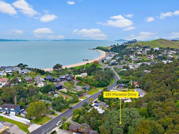 A Hidden Bush Sanctuary by the Sea