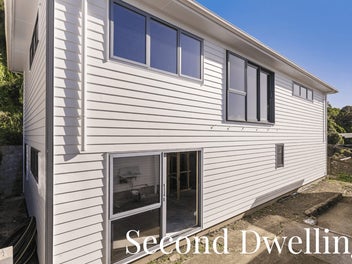 1970's Home + Project, Serious Opportunity!