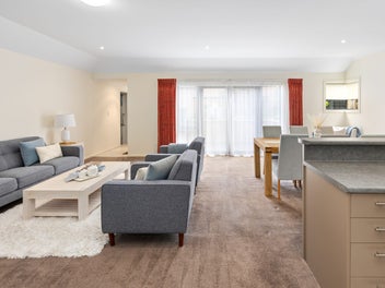 A Karori Classic - Modern & Low Maintenance