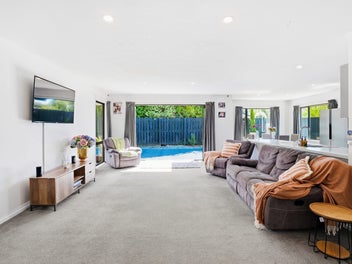 Must Be Sold - Motivated vendors