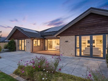 Style and Space in Superb Location