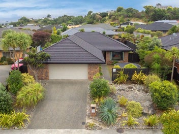 Image 1 of 23