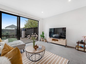 Easy Living, Smart Choice in Prime Location