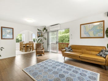 Stylish & Sun-Filled - Effortless Outdoor Living