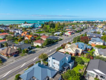 Hidden Gem Close to Bay