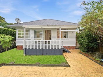 Location, Lifestyle & Coveted School Zones