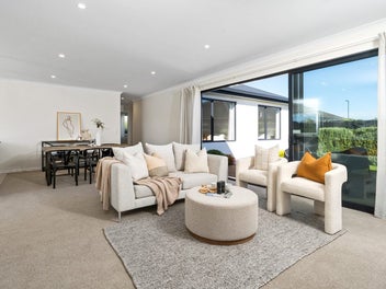 Park Views in Prestons Park!