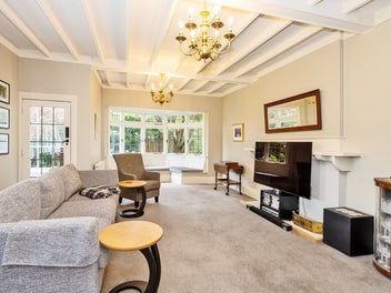 Savour the space-Four bed and three living