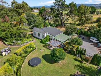 Charming Home & Income!!!