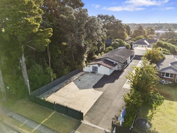 4 TITLES. 1 POWER PLAY. PAPAKURA.