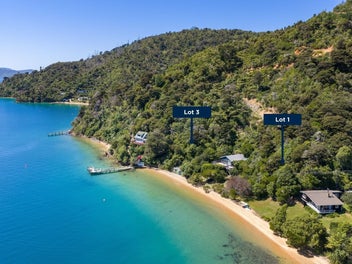 Waterfront build - golden sands on the golden mile