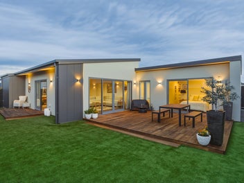 Modern, Private & Must Be Sold