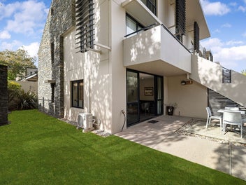 Affordable Queenstown Holiday Investment