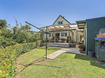 Image 1 of 21