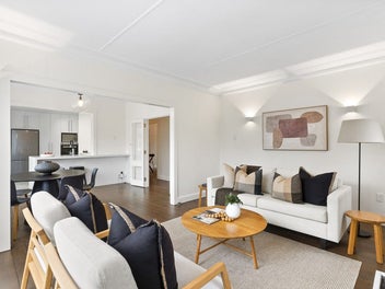 Little Brick Beauty in DGZ