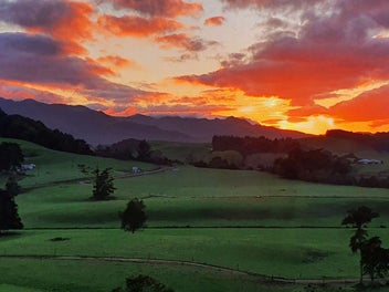 Where sunrise meets serenity