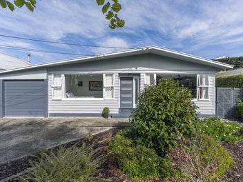 Versatile Living in Prime Location