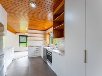 Tranquil hideaway, exceptional family living