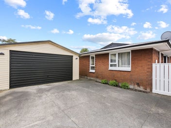 Sun, Space & Studio - The Complete Package