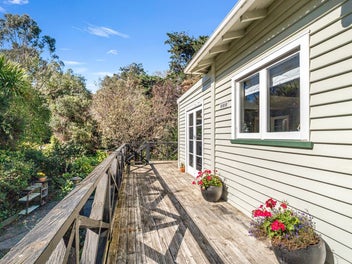 Country Calm - Holiday or Live Flexibility