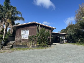 Image 1 of 25