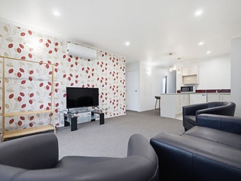 6.1%–10% Yield Steps from Waikato University