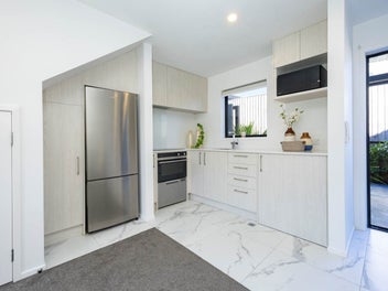 Built to a Higher Standard & Must Be Sold Urgently