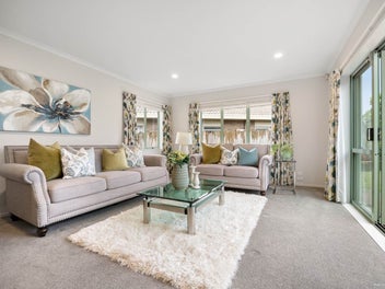 Botany Downs Secondary College Gem + study/4th bed