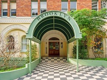 Charming Heritage Character Apt