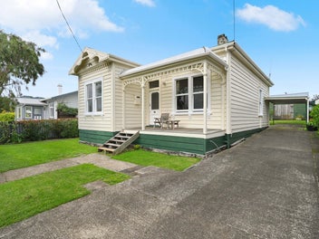 Private, Peaceful & Full of Charm