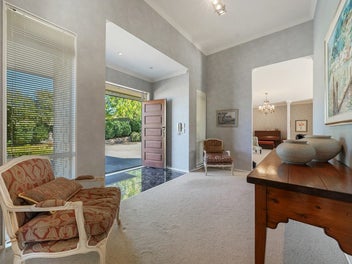 Serene Lifestyle Sanctuary on Broadwood Rise