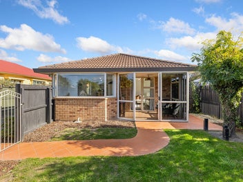 Deadline for offers! Deadline: 29 Apr, 4pm