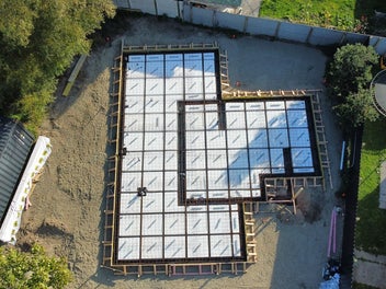 Brand New & Low Maintenance Living