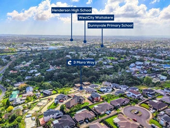 Builder’s Own Masterpiece with Gorgeous Views!