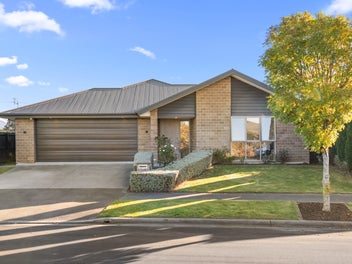 Overseas Calling - Opportunity Beckoning!