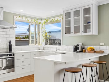 First Home Feels, Family Sized Section, Must See!